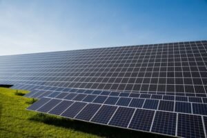 pannello solare e uno fotovoltaico